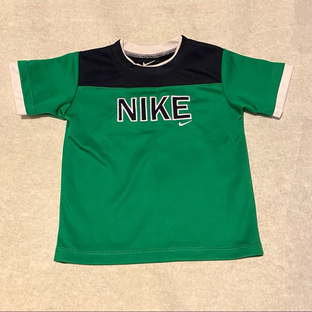 3/$30 Nike Boys T-shirt - 100% Polyester